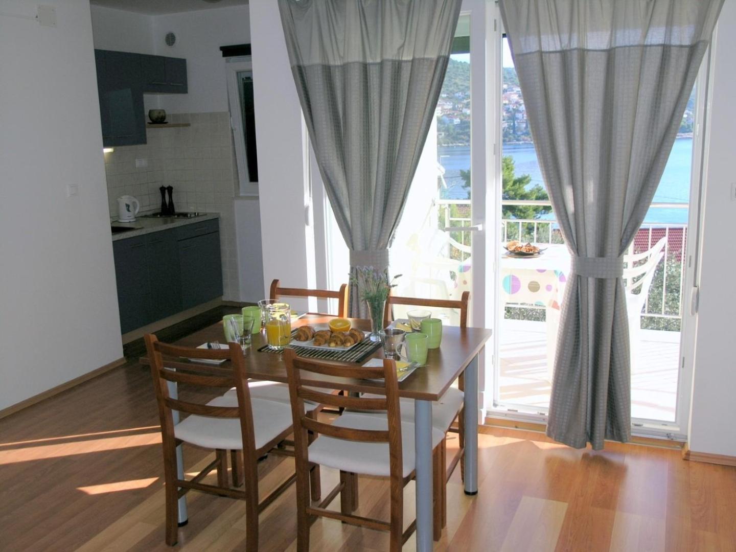 Apartments Aurelius - Relaxing With Gorgeous View Traù Esterno foto